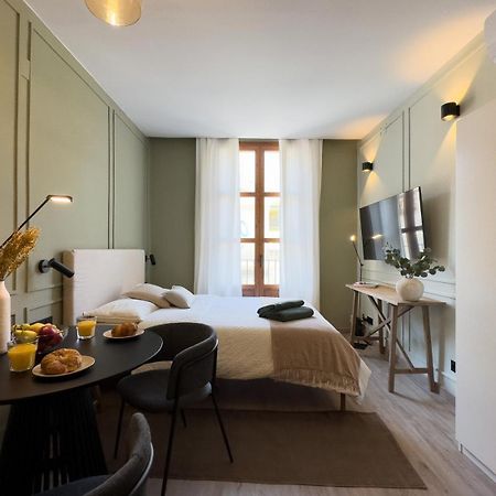 Beautiful & Comfy City Center Apartment Barcelona Ngoại thất bức ảnh