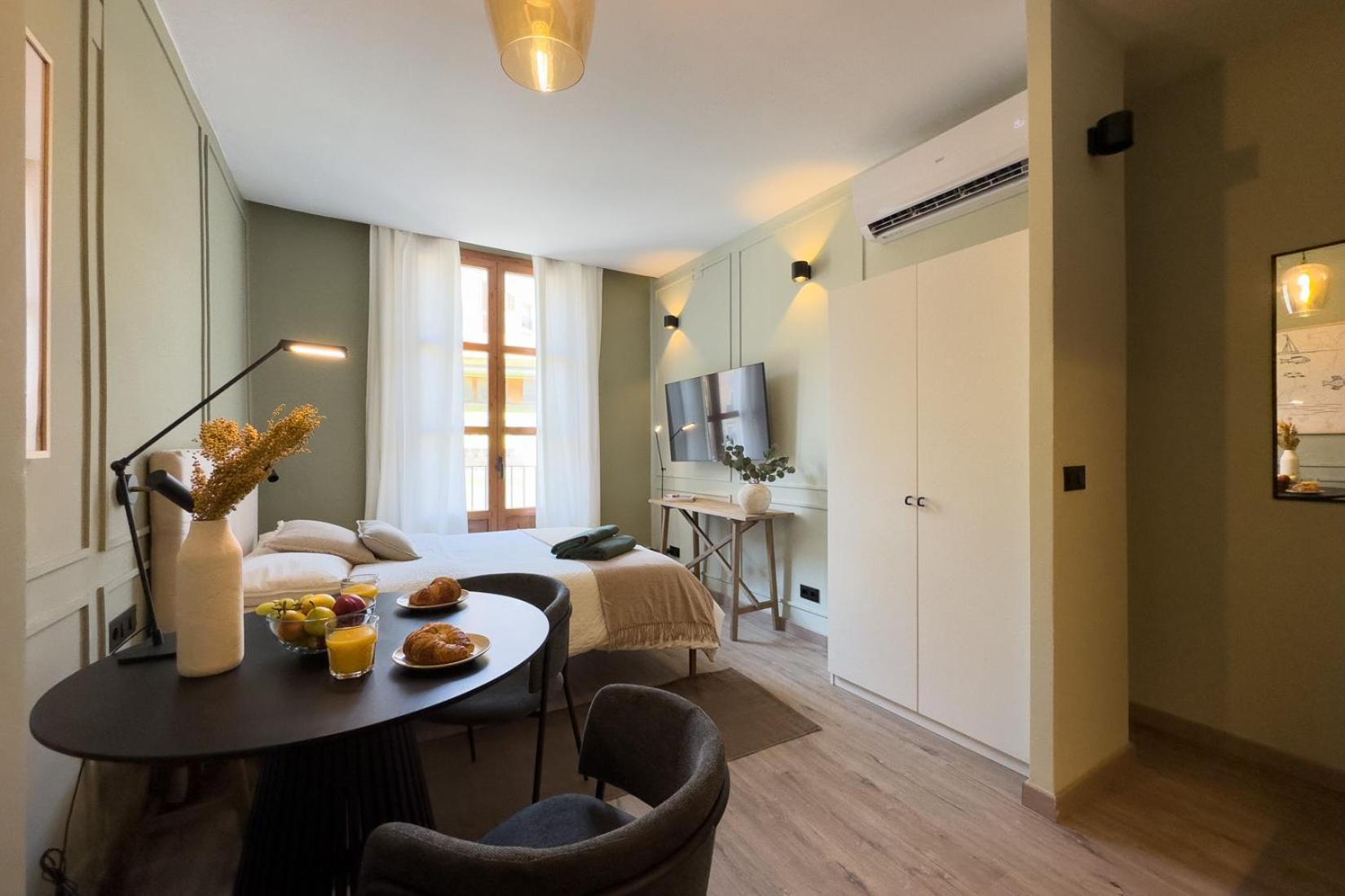Beautiful & Comfy City Center Apartment Barcelona Ngoại thất bức ảnh