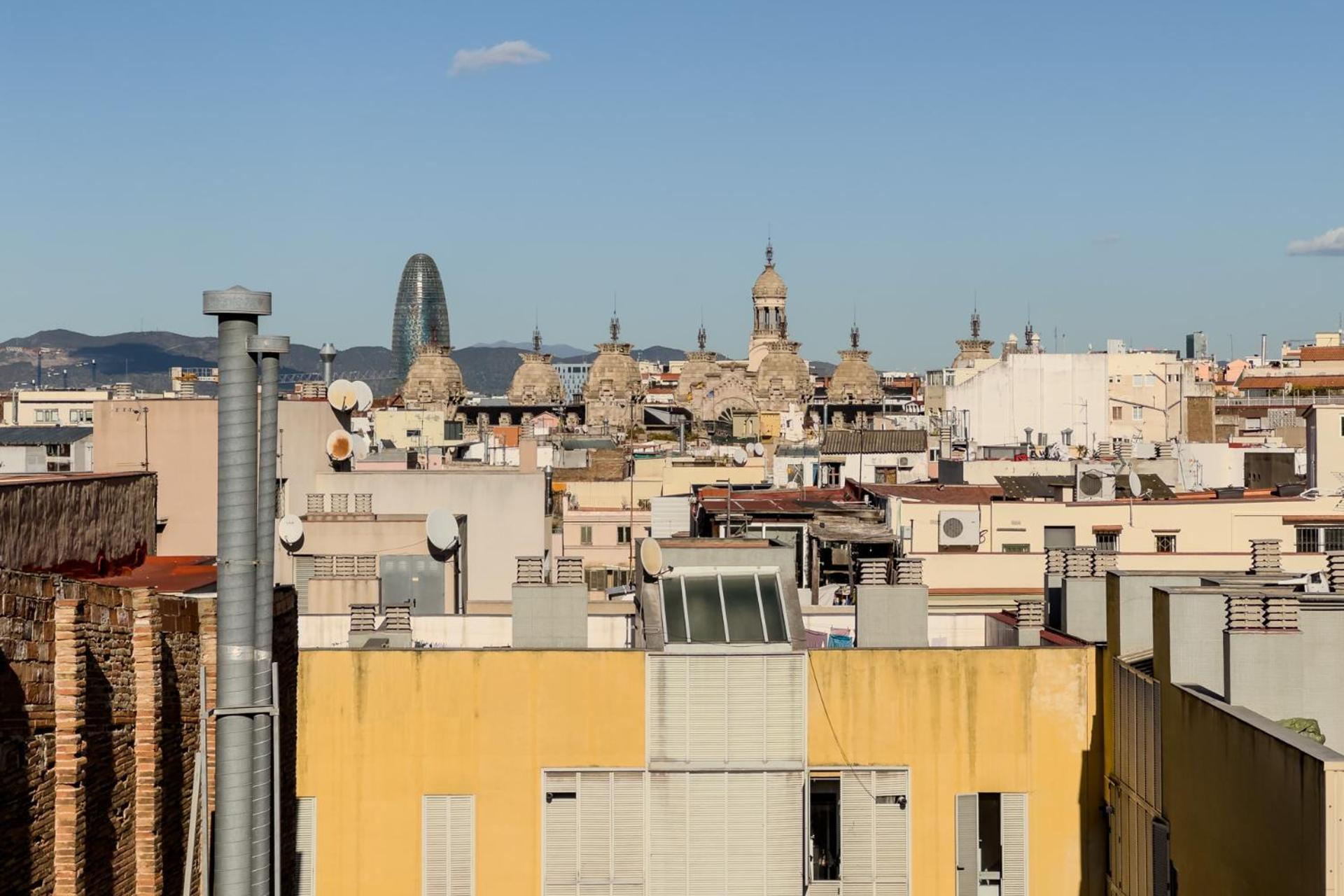 Beautiful & Comfy City Center Apartment Barcelona Ngoại thất bức ảnh